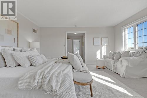 55 Barchard Street, Clarington (Newcastle), ON - Indoor Photo Showing Bedroom