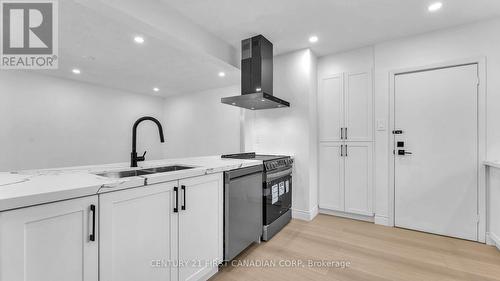 Upper - 48 Toulon Crescent, London, ON - Indoor Photo Showing Kitchen