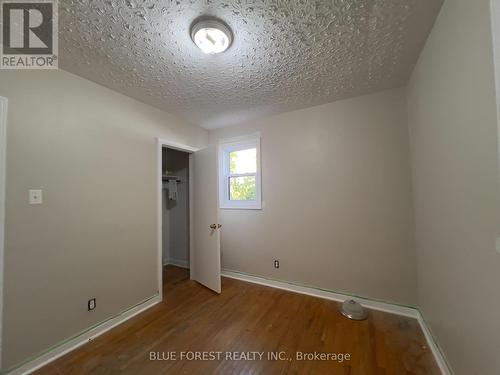 354 Mcnay Street, London, ON - Indoor Photo Showing Other Room