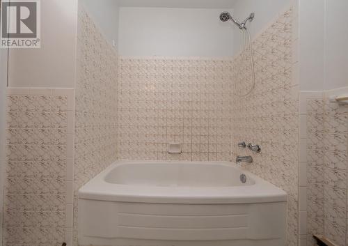 980 Wellington St E, Sault Ste Marie, ON - Indoor Photo Showing Bathroom