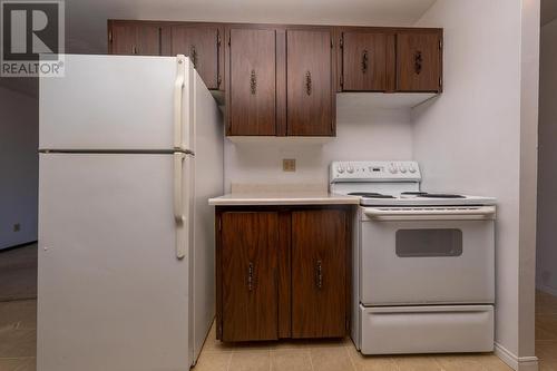 980 Wellington St E, Sault Ste Marie, ON - Indoor Photo Showing Kitchen