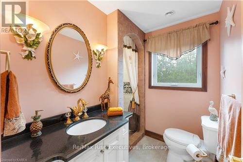 1818 Marysville Road, Tyendinaga, ON - Indoor Photo Showing Bathroom