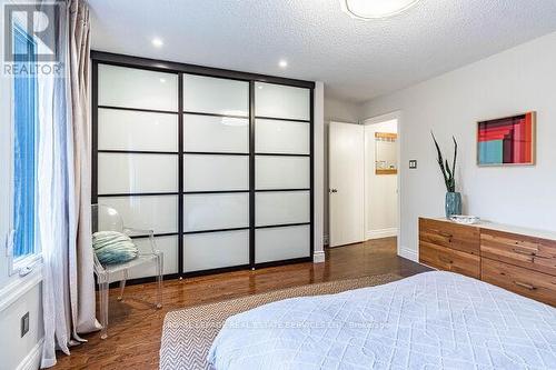 115 Tecumseth Street, Toronto, ON - Indoor Photo Showing Bedroom