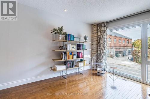 115 Tecumseth Street, Toronto, ON - Indoor With Fireplace