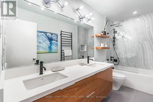 115 Tecumseth Street, Toronto, ON - Indoor Photo Showing Bathroom