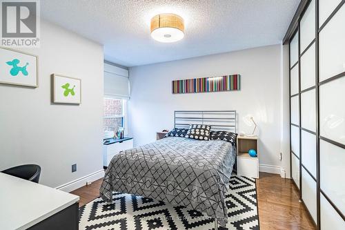 115 Tecumseth Street, Toronto, ON - Indoor Photo Showing Bedroom