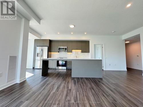 307 - 385 Arctic Red Drive, Oshawa, ON - Indoor Photo Showing Kitchen With Upgraded Kitchen