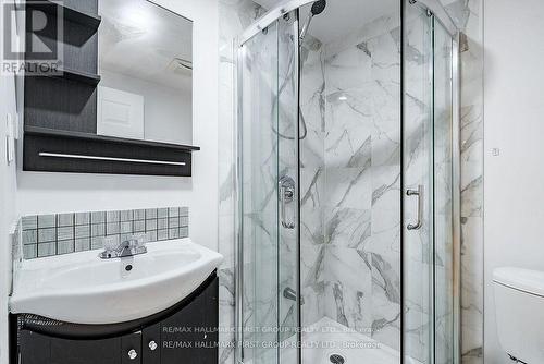 77 Ashbury Boulevard, Ajax, ON - Indoor Photo Showing Bathroom