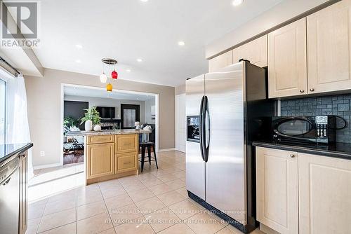 77 Ashbury Boulevard, Ajax, ON - Indoor Photo Showing Kitchen