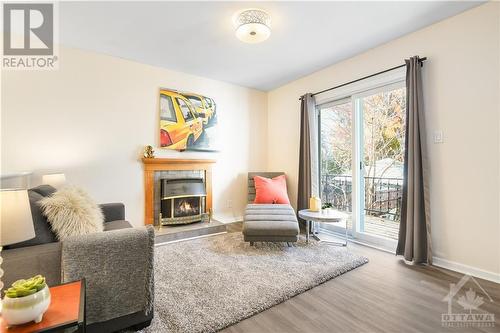 Cozy up to the gas fireplace. - 189 Allan Drive, Arnprior, ON - Indoor Photo Showing Living Room With Fireplace