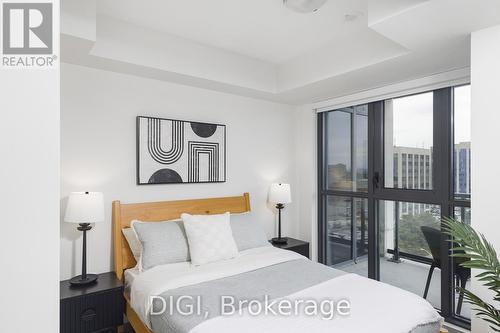 2710 - 325 Yorkland Boulevard, Toronto, ON - Indoor Photo Showing Bedroom