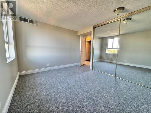 712 - 5280 Lakeshore Road, Burlington, ON - Indoor Photo Showing Other Room