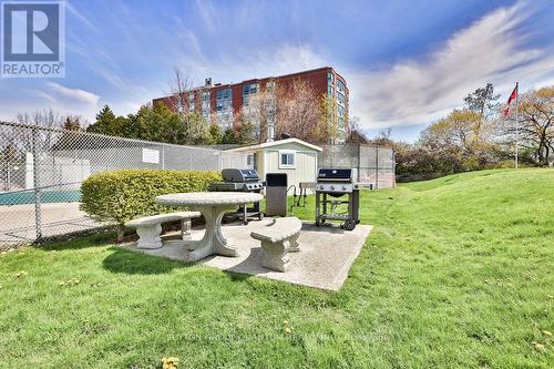 712 - 5280 Lakeshore Road, Burlington, ON - Outdoor