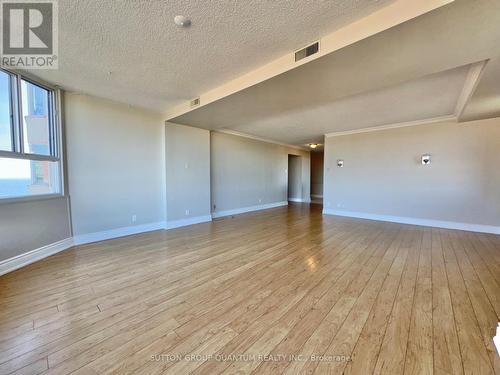 712 - 5280 Lakeshore Road, Burlington, ON - Indoor Photo Showing Other Room