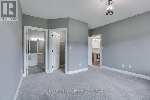 271 South Carriage Road, London, ON - Indoor Photo Showing Other Room