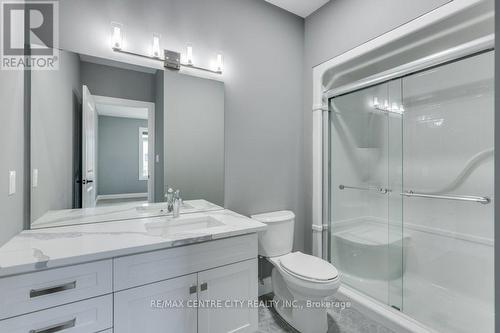 271 South Carriage Road, London, ON - Indoor Photo Showing Bathroom