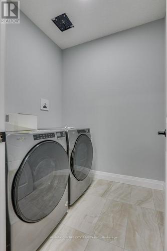 271 South Carriage Road, London, ON - Indoor Photo Showing Laundry Room