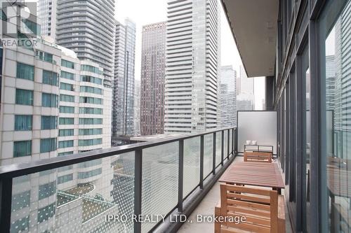 1905 - 125 Blue Jays Way, Toronto, ON - Outdoor With Balcony