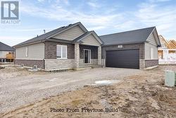 2584 MAYFAIR  Lasalle, ON N9J 2M6