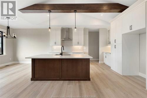 2584 Mayfair, Lasalle, ON - Indoor Photo Showing Kitchen