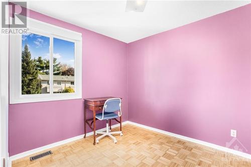 spare bedroom/office - 55 Malvern Drive, Ottawa, ON - Indoor Photo Showing Other Room