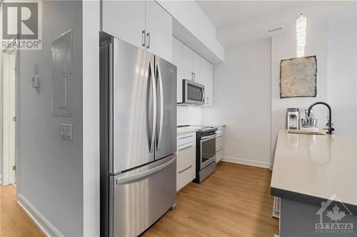 Kitchen - 511 Gladstone Avenue Unit#5, Ottawa, ON - Indoor Photo Showing Kitchen With Stainless Steel Kitchen With Upgraded Kitchen