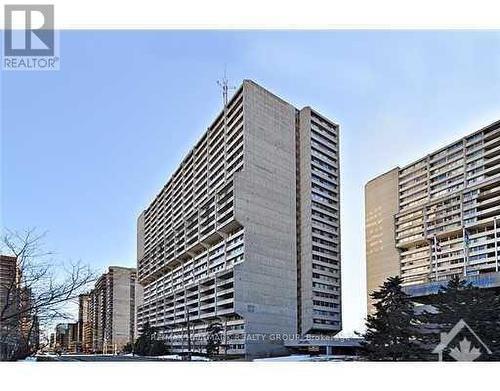 2205 - 500 Laurier Avenue W, Ottawa, ON - Outdoor With Facade