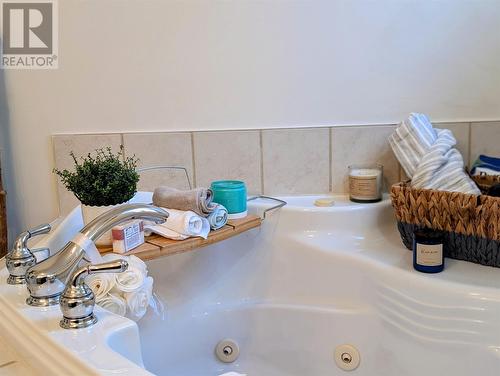 8 Days Road, Corner Brook, NL - Indoor Photo Showing Bathroom