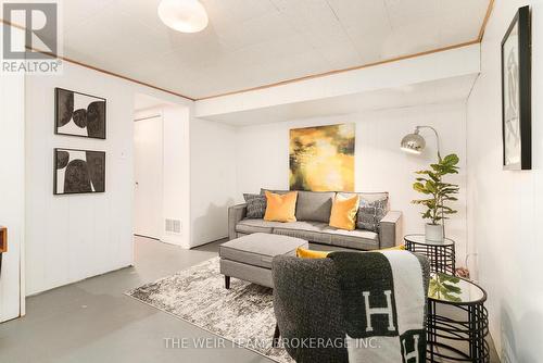 244 Gowan Avenue, Toronto, ON - Indoor Photo Showing Living Room