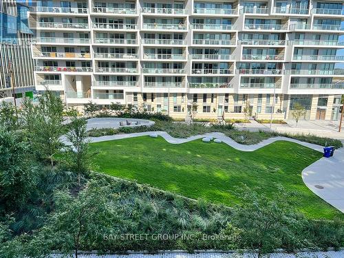 319 - 1 Edgewater Drive, Toronto, ON - Outdoor With Balcony