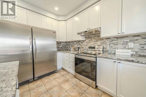 67 Rosswell Drive, Clarington, ON - Indoor Photo Showing Kitchen With Stainless Steel Kitchen With Upgraded Kitchen