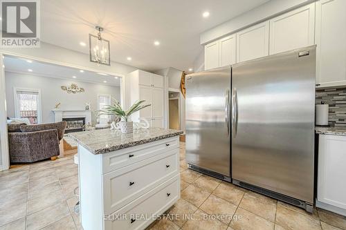 67 Rosswell Drive, Clarington, ON - Indoor Photo Showing Kitchen With Stainless Steel Kitchen With Upgraded Kitchen