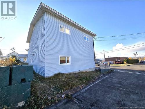 45 47 17E Rue, Edmundston, NB - Outdoor