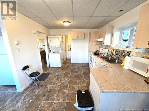 45 47 17E Rue, Edmundston, NB - Indoor Photo Showing Kitchen With Double Sink