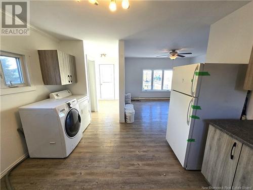 45 47 17E Rue, Edmundston, NB - Indoor Photo Showing Laundry Room