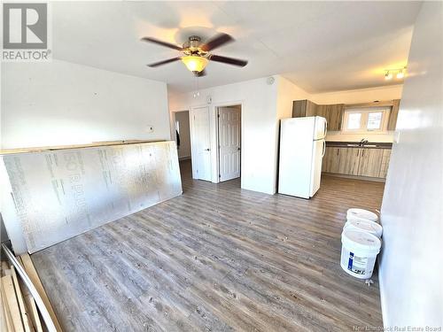 45 47 17E Rue, Edmundston, NB - Indoor Photo Showing Kitchen