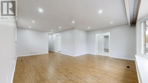 187 Delrex Boulevard, Halton Hills, ON - Indoor Photo Showing Other Room