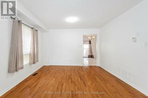 Upper - 35 Spicebush Terrace, Brampton, ON - Indoor Photo Showing Other Room