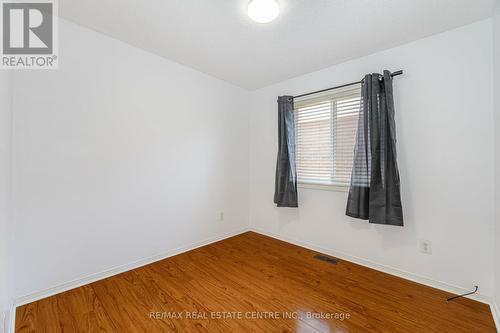 Upper - 35 Spicebush Terrace, Brampton, ON - Indoor Photo Showing Other Room