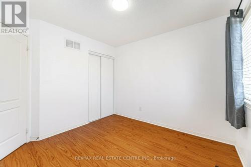 Upper - 35 Spicebush Terrace, Brampton, ON - Indoor Photo Showing Other Room