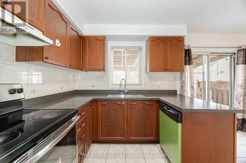 Upper - 35 Spicebush Terrace, Brampton, ON - Indoor Photo Showing Kitchen With Double Sink