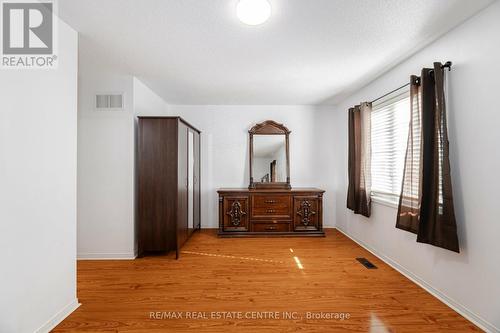 Upper - 35 Spicebush Terrace, Brampton, ON - Indoor Photo Showing Other Room