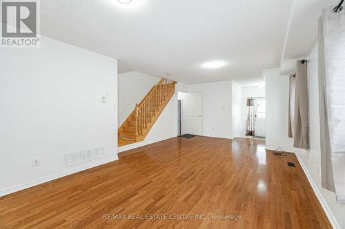 Upper - 35 Spicebush Terrace, Brampton, ON - Indoor Photo Showing Other Room