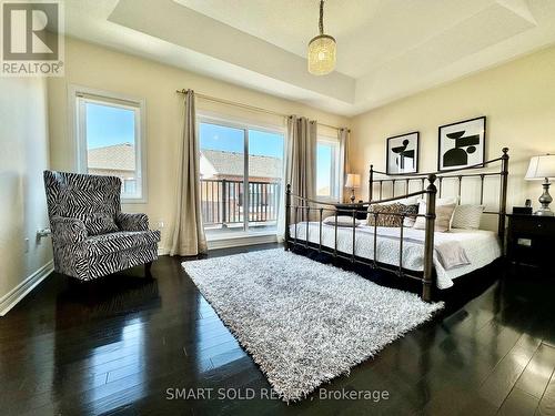 12 Elder Street, Richmond Hill, ON - Indoor Photo Showing Bedroom