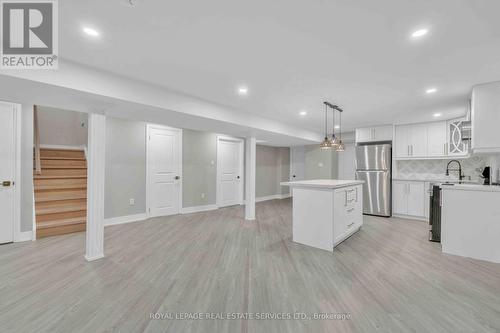 12 Elmcrest Road, Toronto, ON - Indoor Photo Showing Kitchen