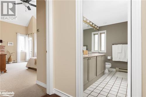 311 Grandview Hilltop Drive Unit# 3, Huntsville, ON - Indoor Photo Showing Bathroom