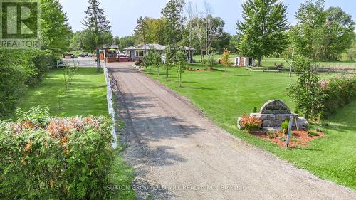 25178 Valleyview Drive, Georgina, ON - Outdoor