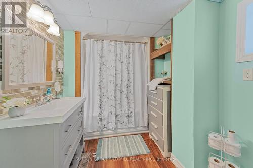 25178 Valleyview Drive, Georgina, ON - Indoor Photo Showing Bathroom