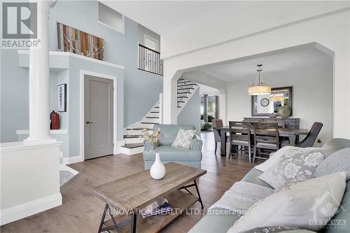 23 Bentgrass, Ottawa, ON - Indoor Photo Showing Living Room