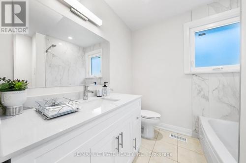 66 Lloydminster Crescent, Toronto, ON - Indoor Photo Showing Bathroom